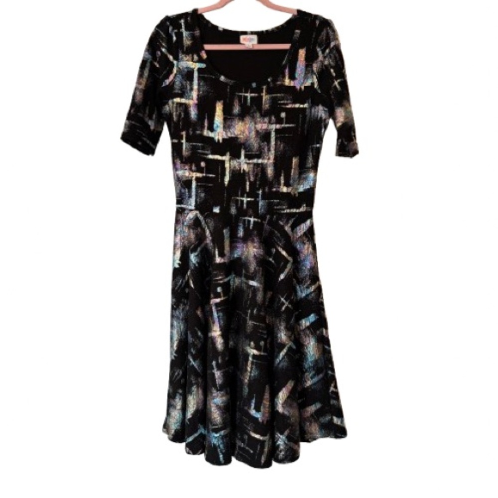 Lularoe Nicole dress NWOT Large Oil Slick pattern
